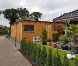 Carport Lärche mit Schuppen